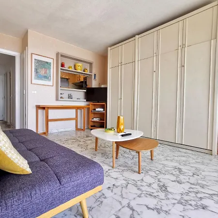 Apartment Studio 